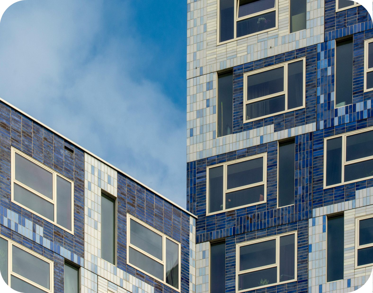 How Automation Reduces Risk During Bulk Move-Outs and Move-Ins